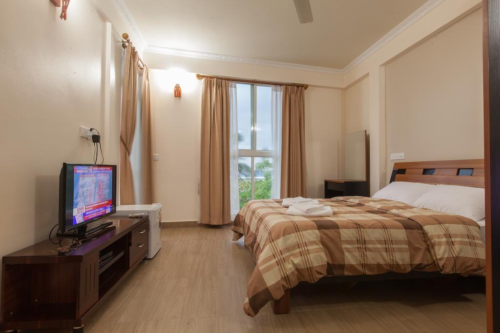Relax Beach Inn Malé Dış mekan fotoğraf