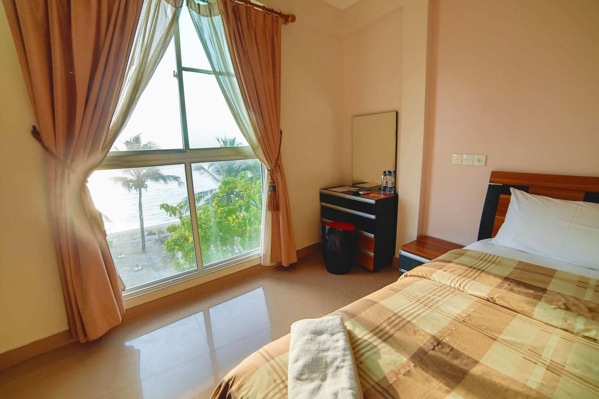 Relax Beach Inn Malé Dış mekan fotoğraf
